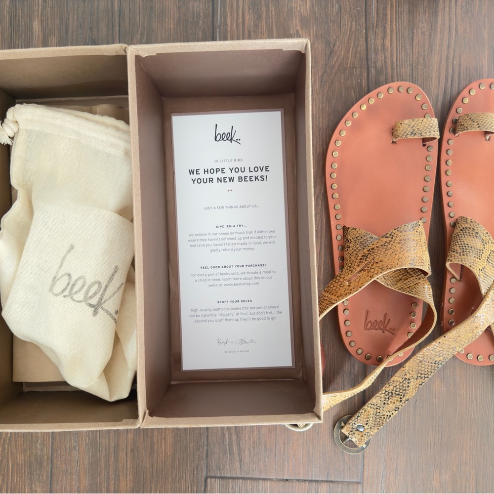 Beek Hawk Sandals SZ 8 Tan Snake
